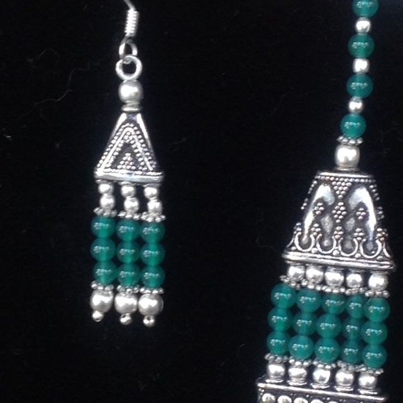 Green Jade Onyx Sterling Silver Necklace & Earring - Picture 4 of 8